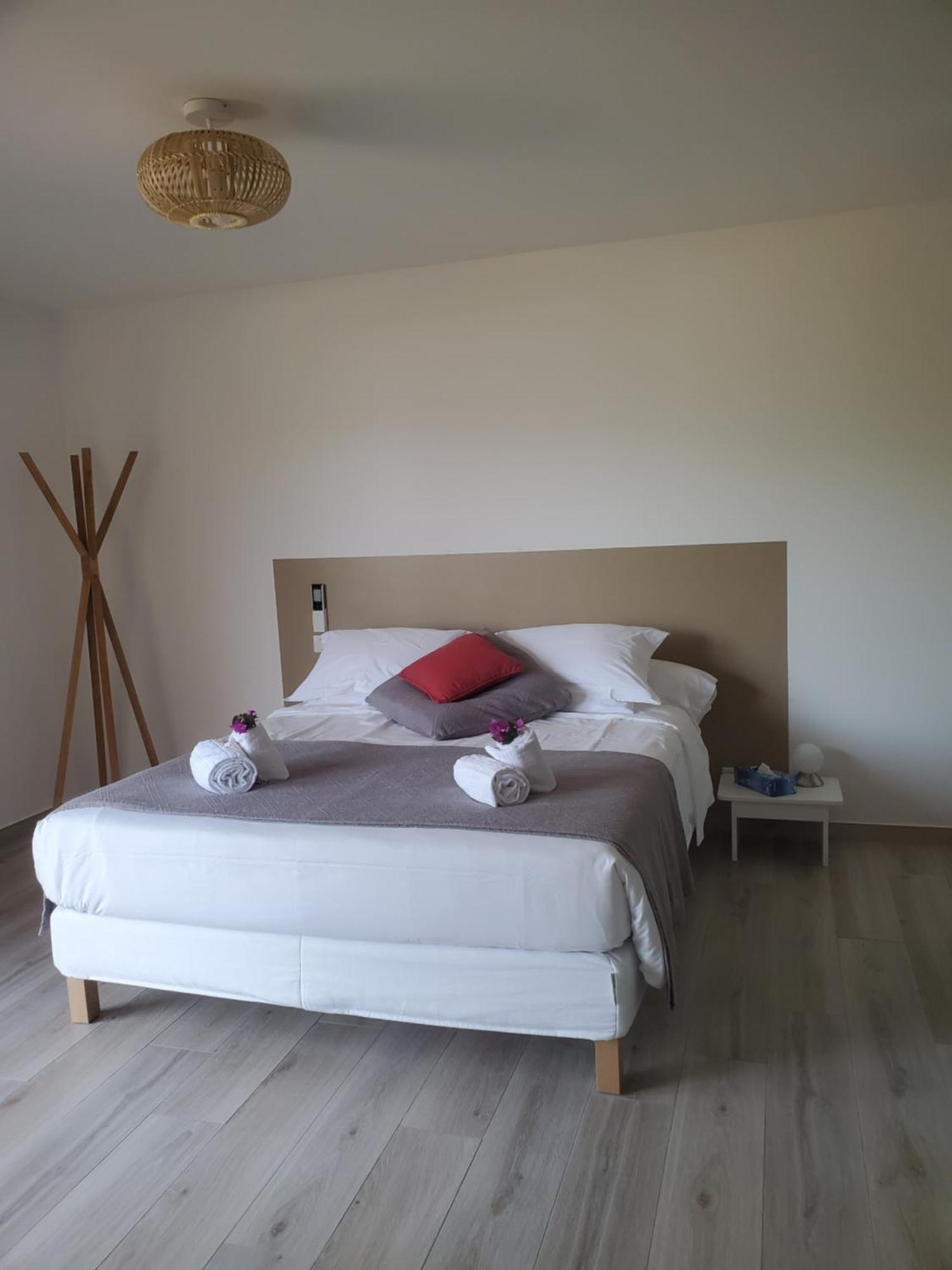 Residence Terra Thea Пропріано Екстер'єр фото